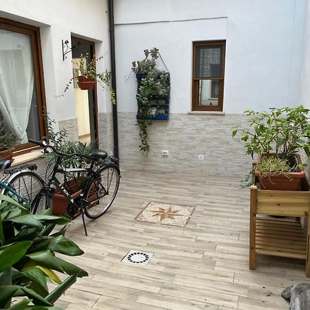 Ittiturismo S.Croce Hotell Teulada Exteriör bild
