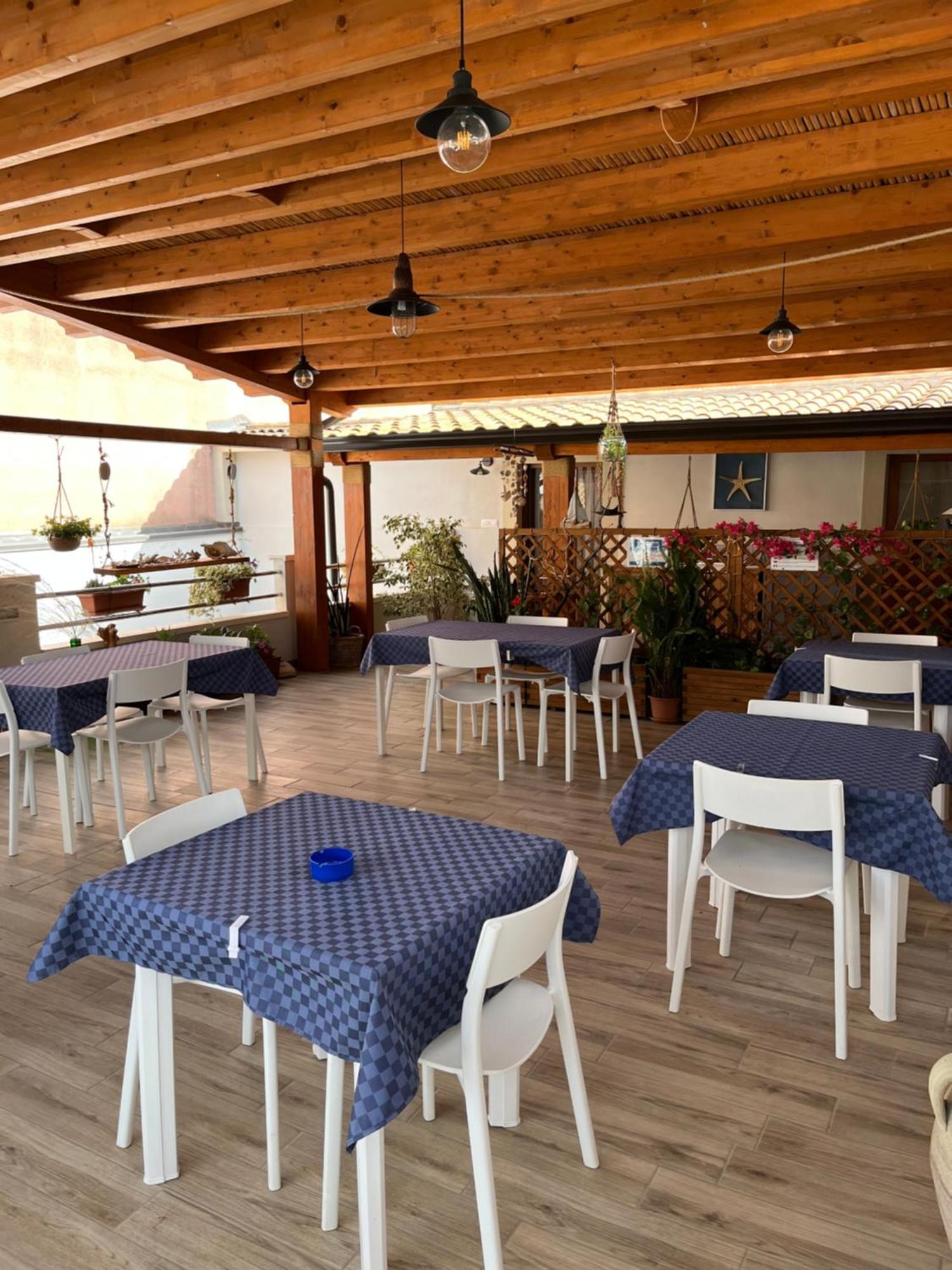 Ittiturismo S.Croce Hotell Teulada Exteriör bild